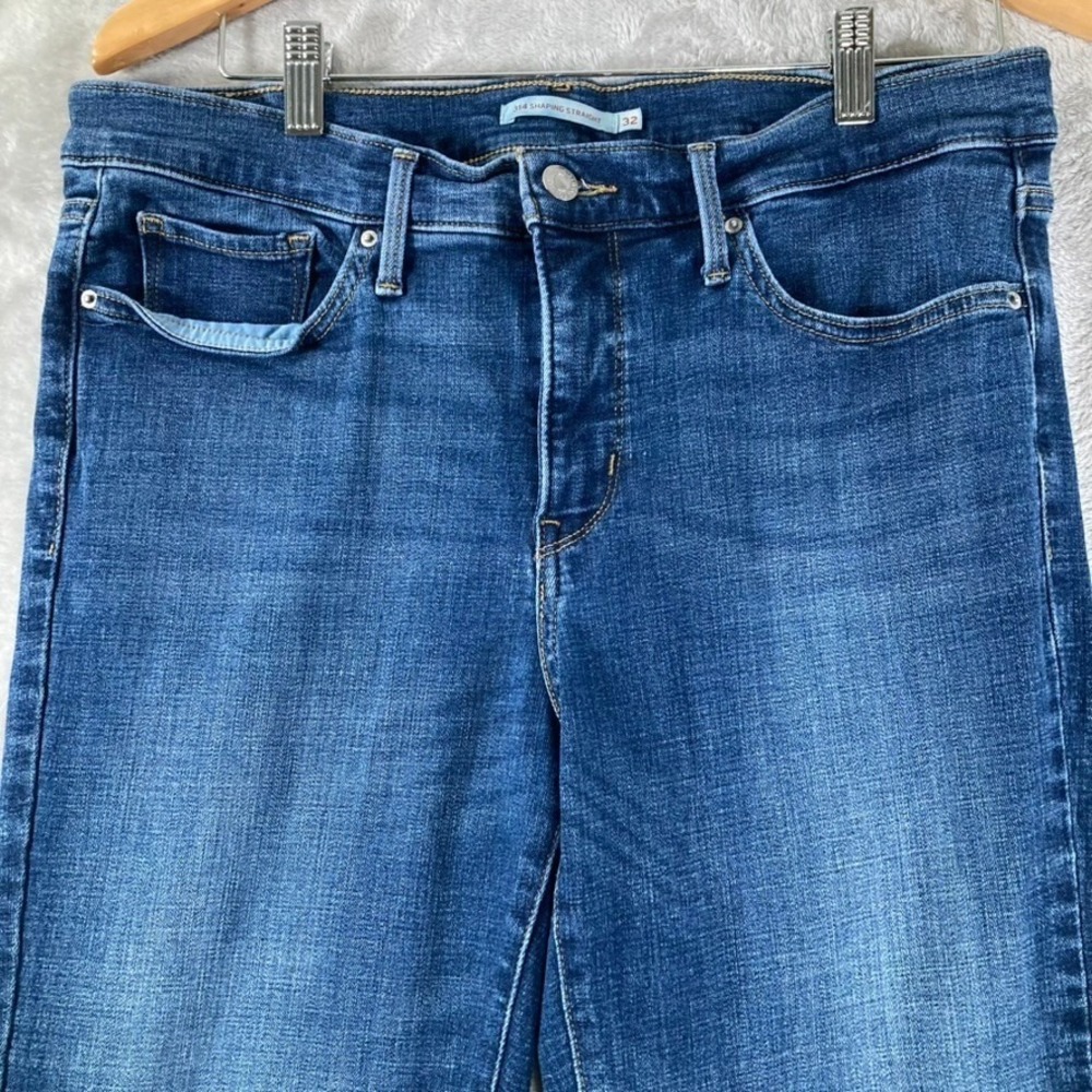 Levis 314 Shaping Straight Jeans Womens 32 Medium Wash Blue Denim 19631-0051